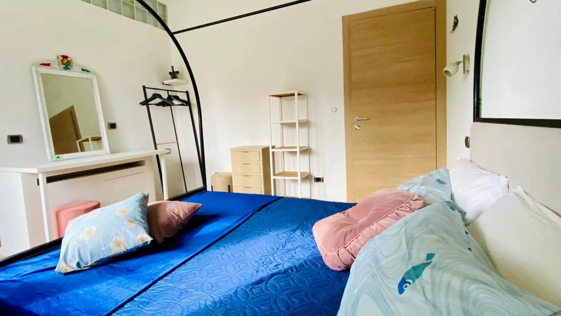 Bed & Breakfast The Luxory Cat Bed and Breakfast Milano
